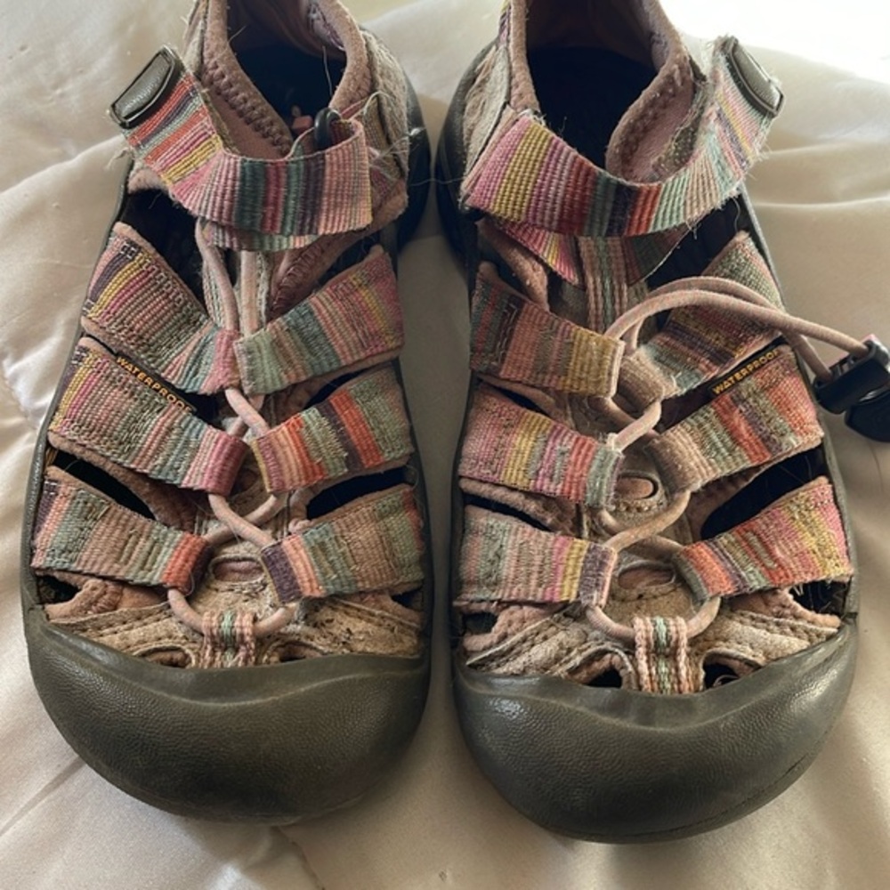 Pre loved Waterproof Keen Sandlas